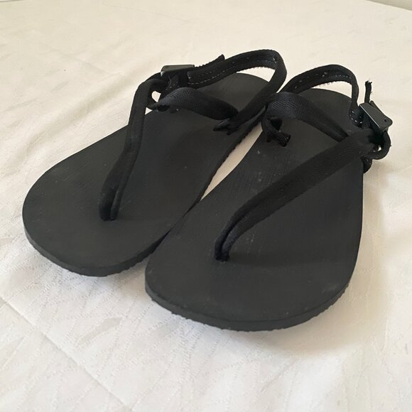 Earth Runners Black Primal Grounding Sandals Women's 7 Men's 5 Minimalist - Picture 1 of 10